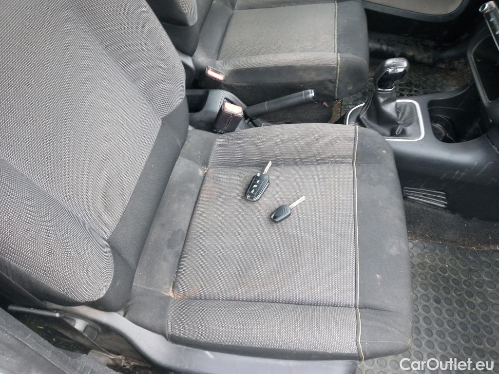  Citroen  C3 CITROEN  / 2020 / 5P / berlina con portón PureTech 60kW (83CV) Feel Pack (CX) #31