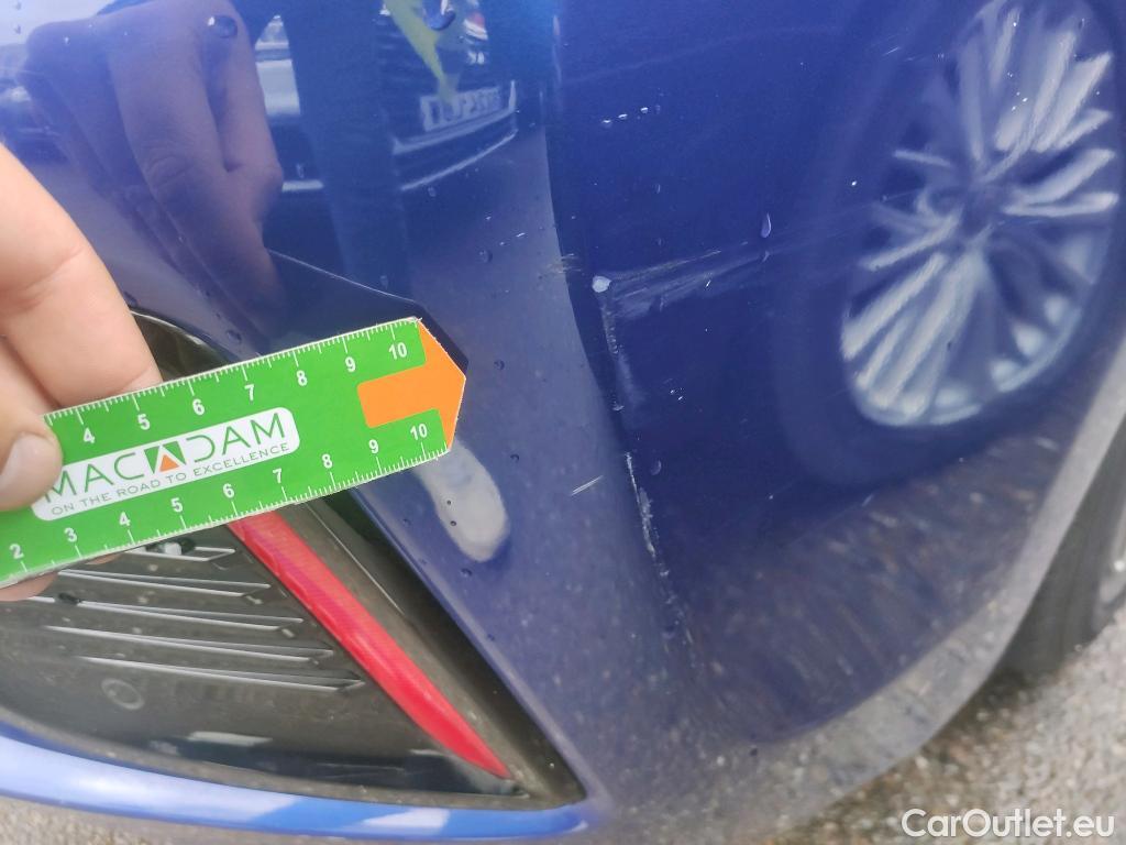  Hyundai   Ioniq HYUNDAI / 2016 / 5P / berlina con portón 1.6 GDI HEV Klass DT #43