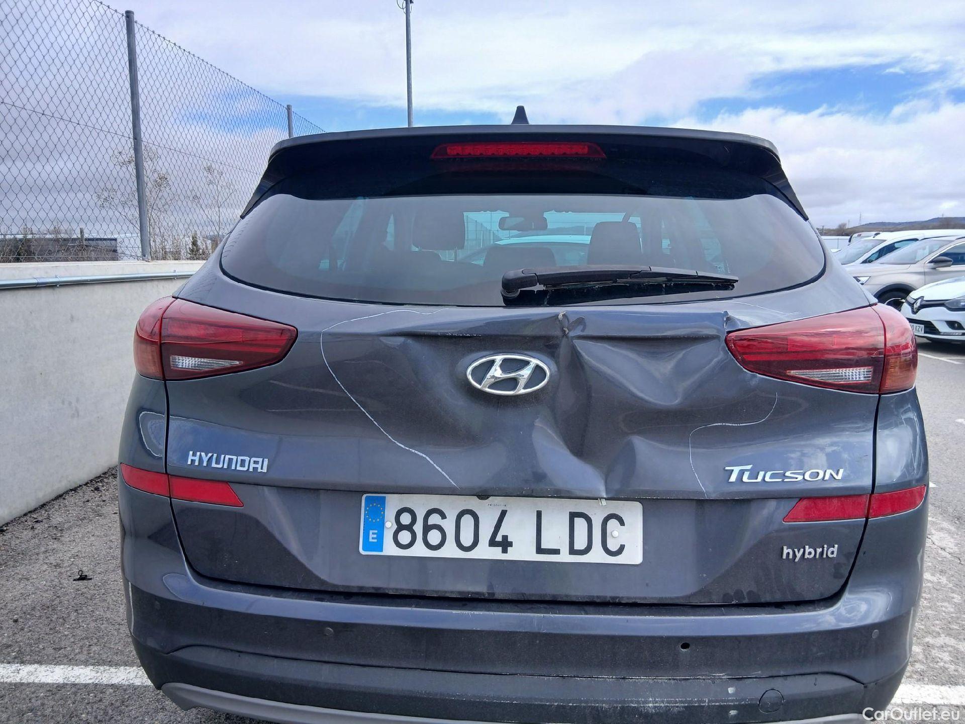  Hyundai  Tucson HYUNDAI  / 2018 / 5P / todoterreno 1.6 CRDI 85kW (116CV) 48V Tecno 4X2 #25
