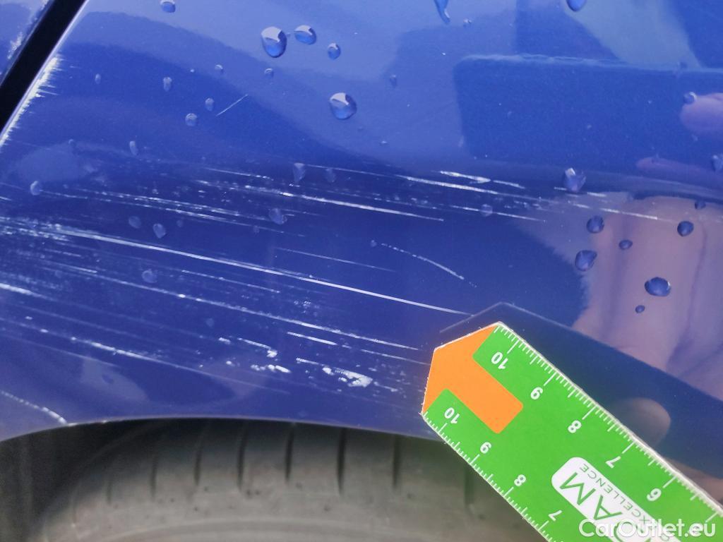  Hyundai   Ioniq HYUNDAI / 2016 / 5P / berlina con portón 1.6 GDI HEV Klass DT #31