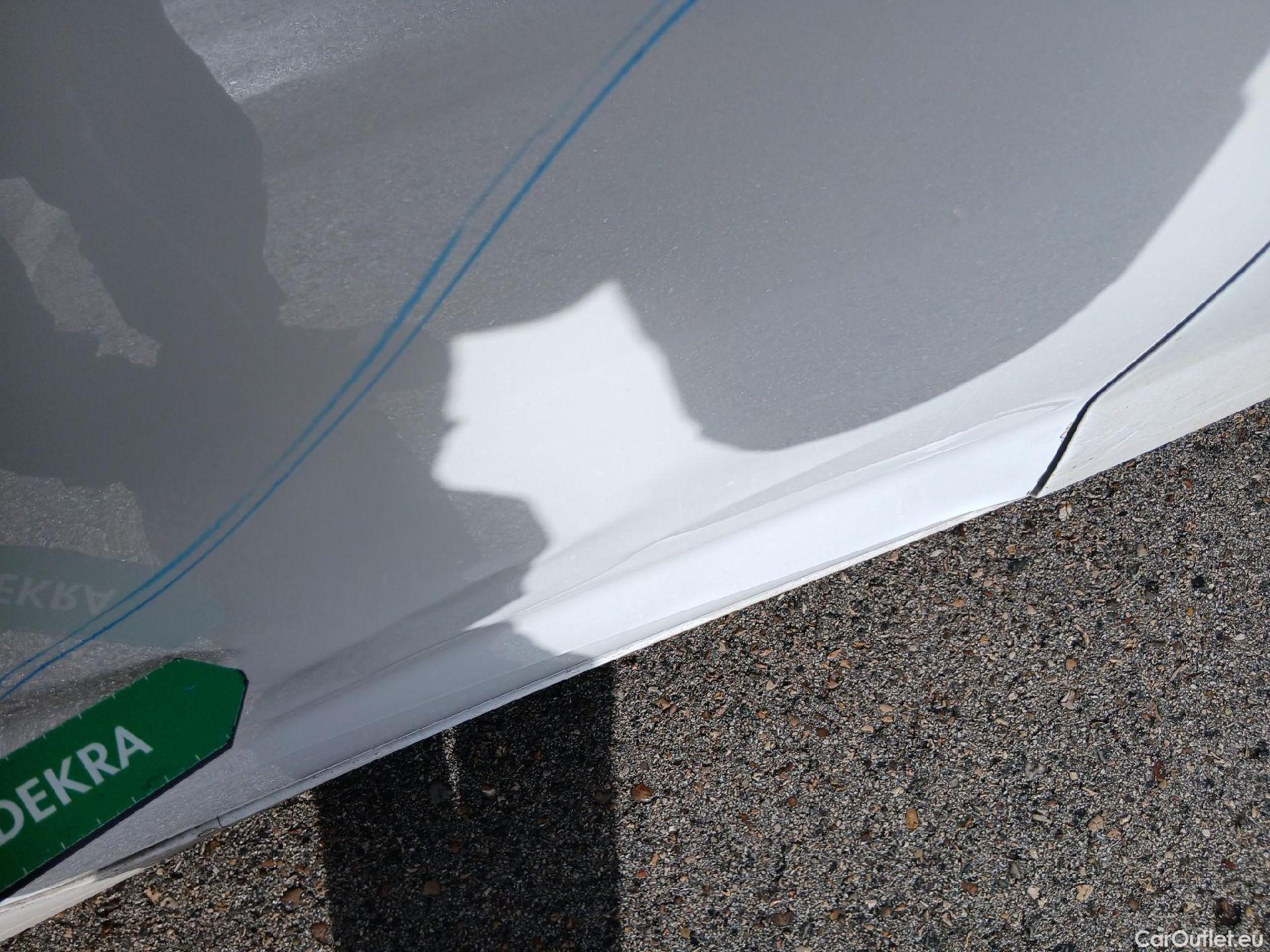  Hyundai  i20 HYUNDAI  / 2020 / 5P / berlina con portón 1.0 TGDI 74kW (100CV) 48V Essence #29