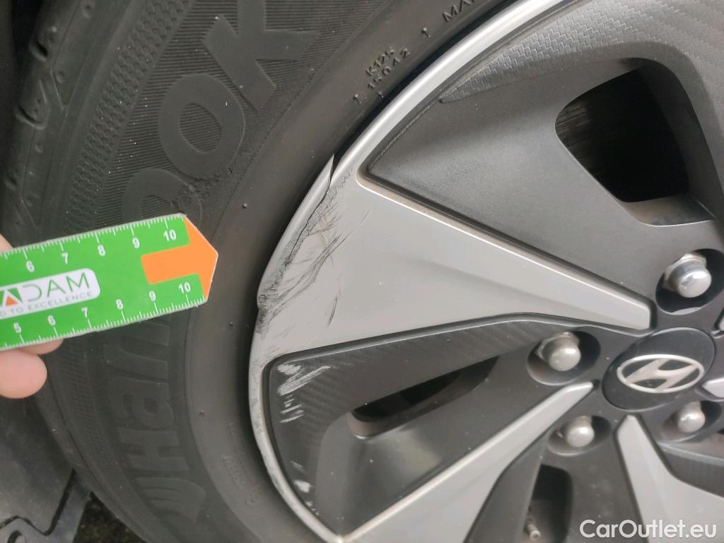  Hyundai   Ioniq HYUNDAI / 2016 / 5P / berlina con portón 1.6 GDI HEV Klass DT #14