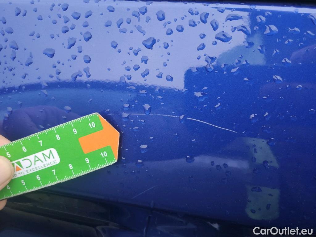  Hyundai   Ioniq HYUNDAI / 2016 / 5P / berlina con portón 1.6 GDI HEV Klass DT #26