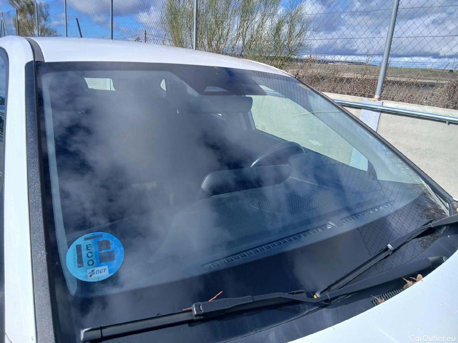  Hyundai  i20 HYUNDAI  / 2020 / 5P / berlina con portón 1.0 TGDI 74kW (100CV) 48V Essence #8