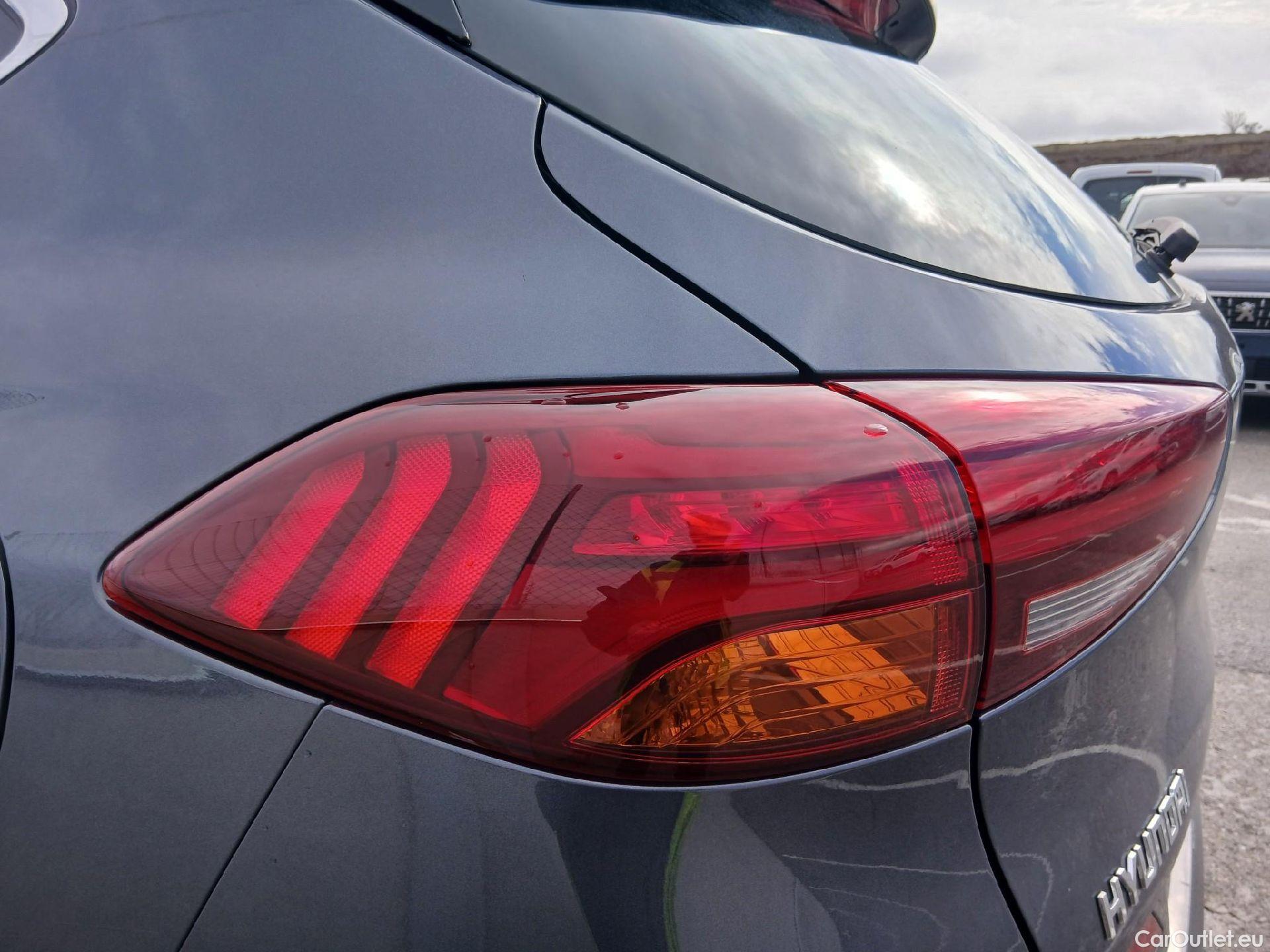  Hyundai  Tucson HYUNDAI  / 2018 / 5P / todoterreno 1.6 CRDI 85kW (116CV) 48V Tecno 4X2 #23