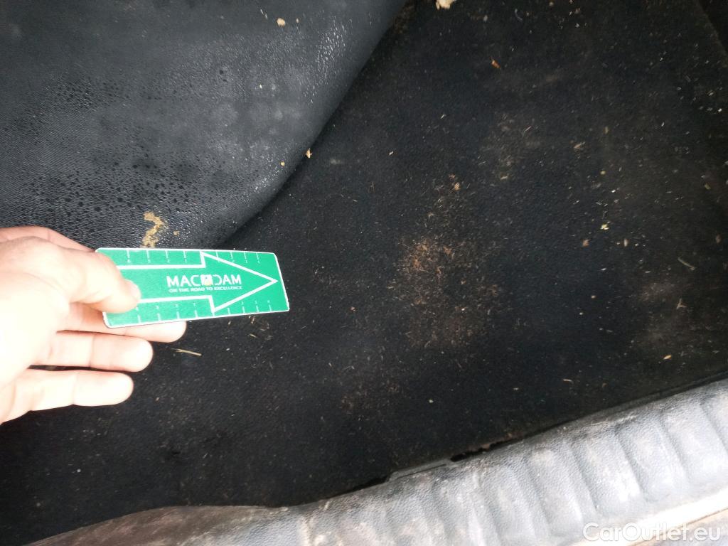  Citroen  C3 CITROEN  / 2020 / 5P / berlina con portón PureTech 60kW (83CV) Feel Pack (CX) #9