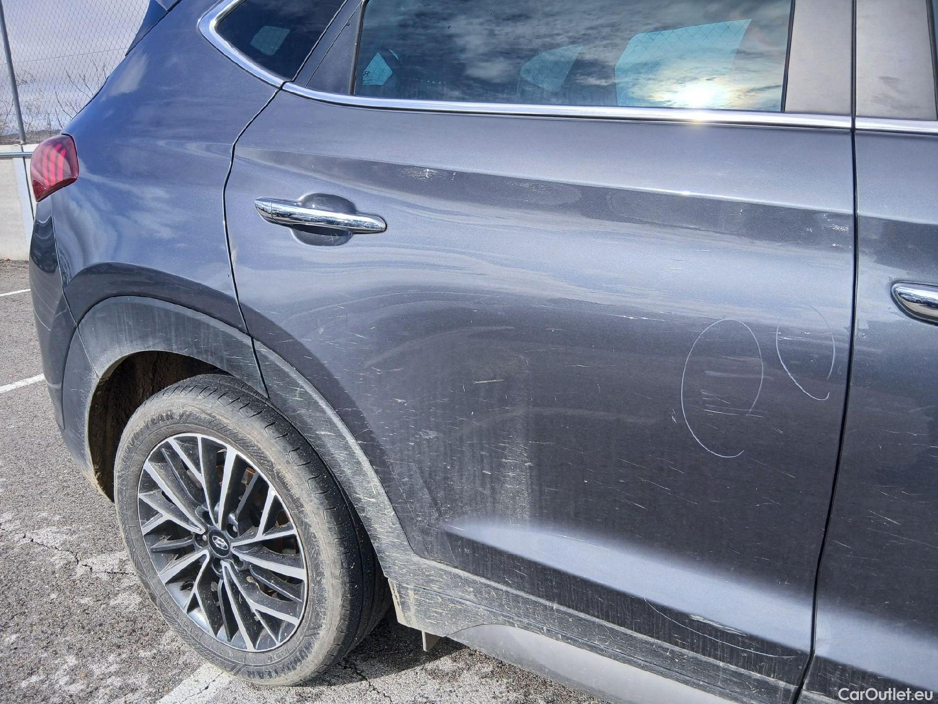  Hyundai  Tucson HYUNDAI  / 2018 / 5P / todoterreno 1.6 CRDI 85kW (116CV) 48V Tecno 4X2 #44