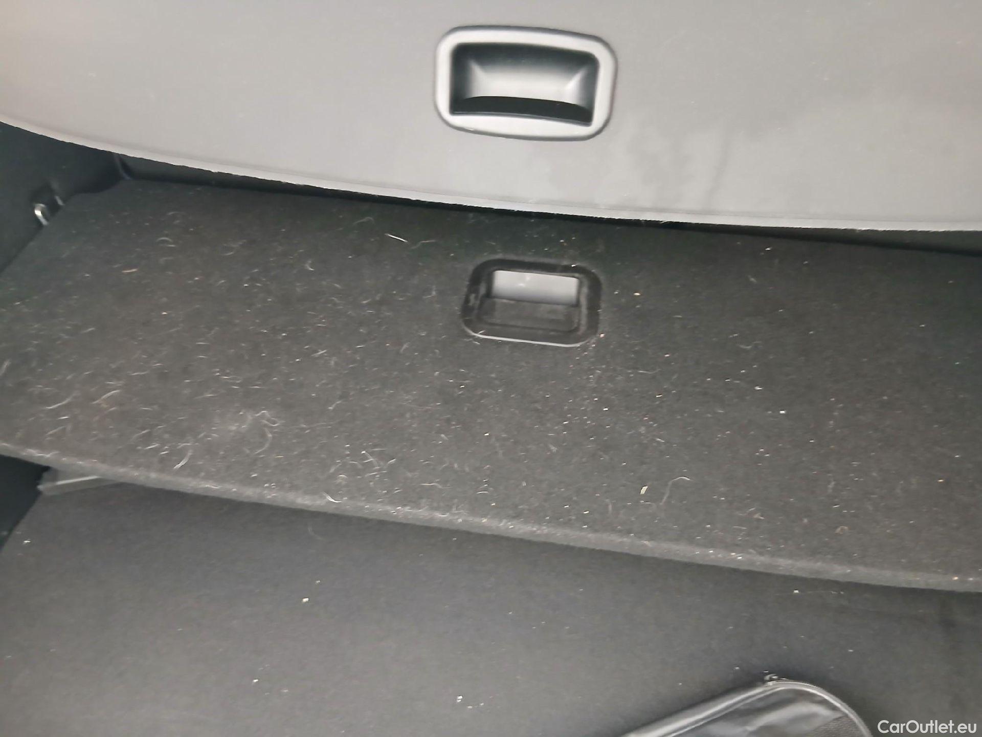  Ford  Focus FORD  / 2018 / 5P / familiar 1.5 Ecoblue 88kW Trend+ SB #8