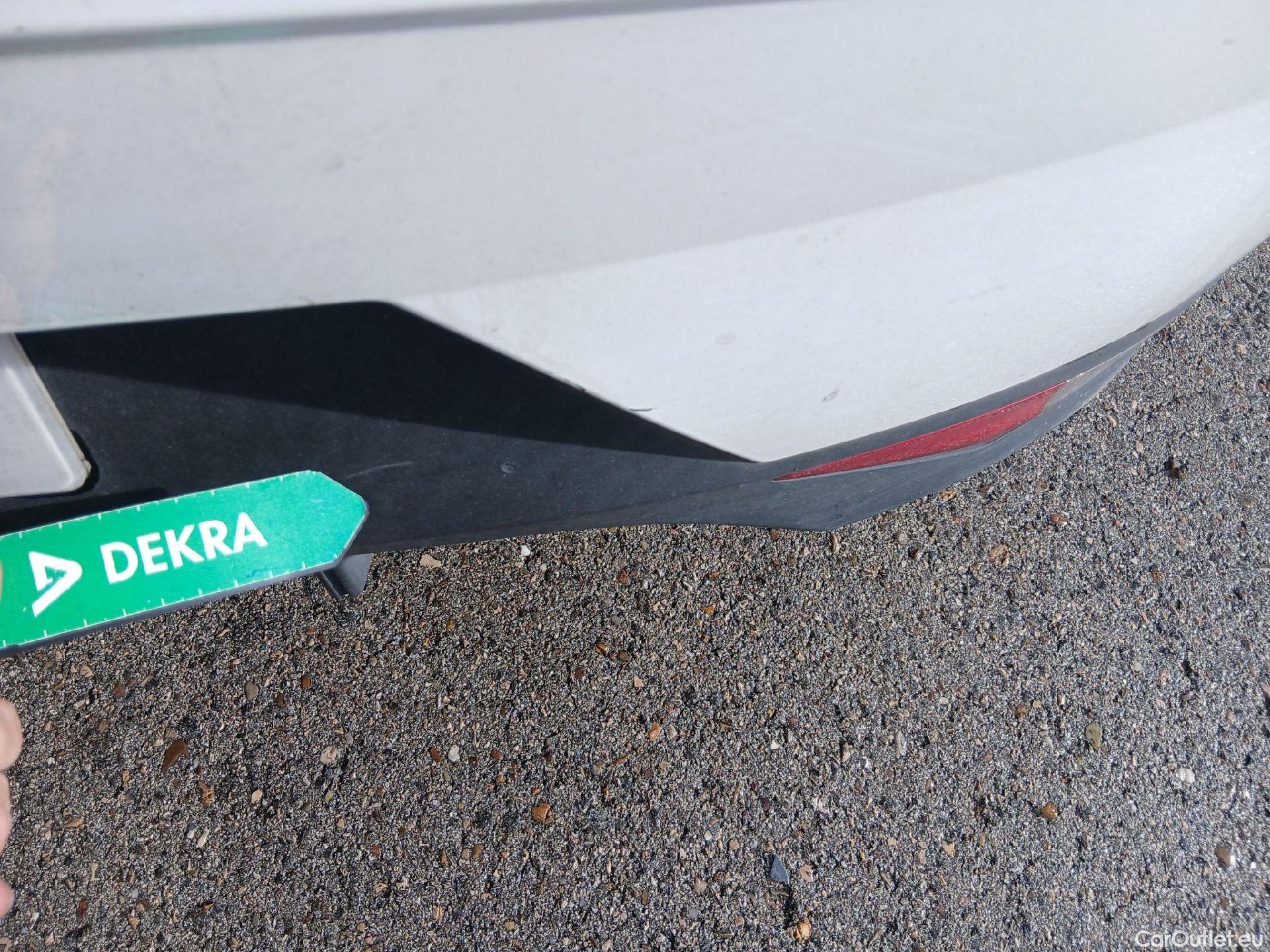  Hyundai  i20 HYUNDAI  / 2020 / 5P / berlina con portón 1.0 TGDI 74kW (100CV) 48V Essence #25