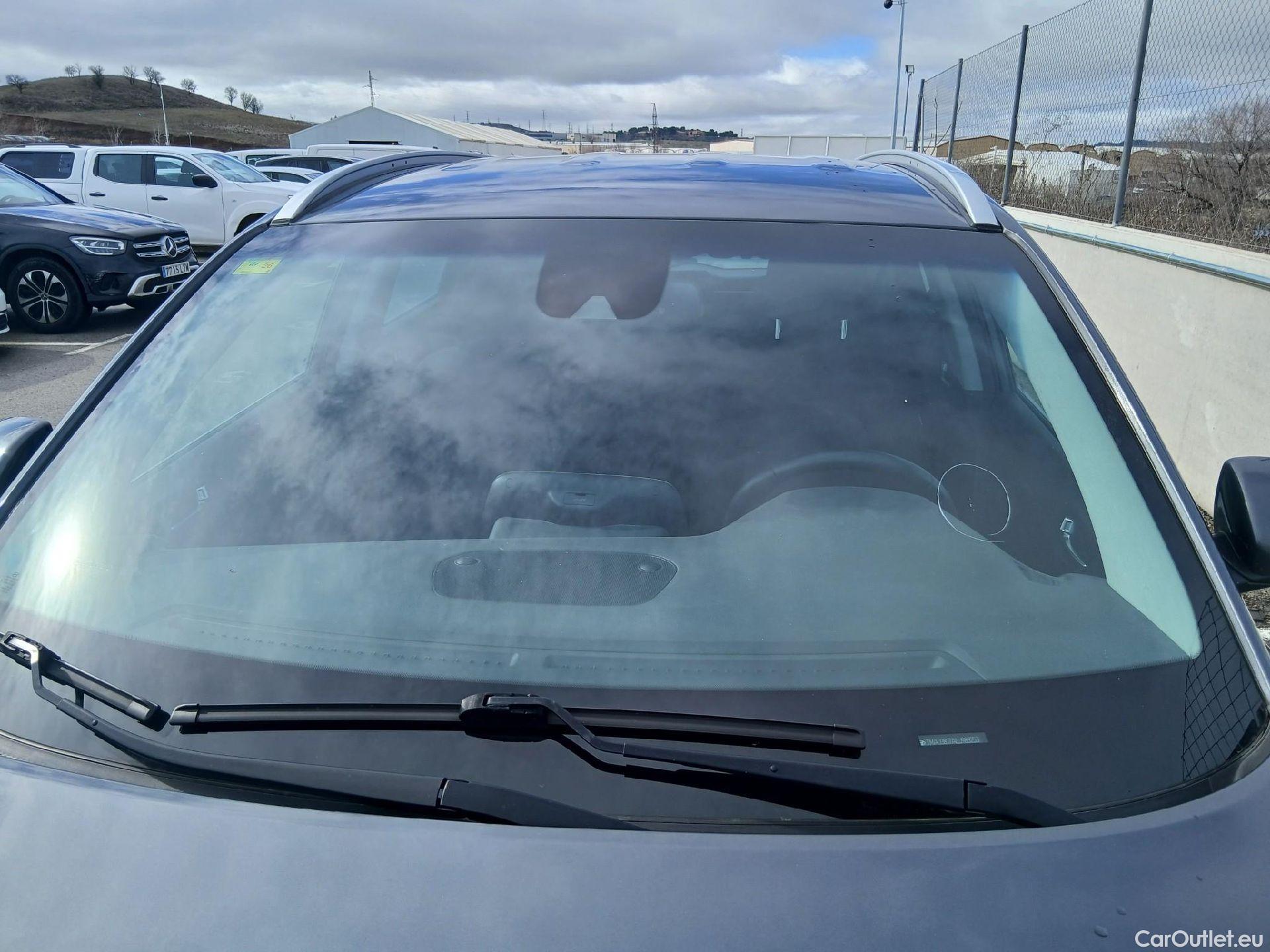  Hyundai  Tucson HYUNDAI  / 2018 / 5P / todoterreno 1.6 CRDI 85kW (116CV) 48V Tecno 4X2 #2