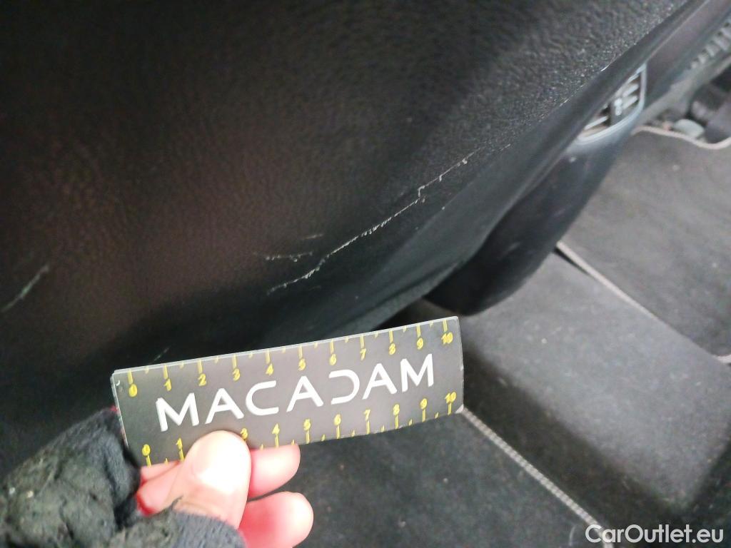  KIA  Niro KIA e- / 2016 / 5P / crossover e- 150kW (204CV) Drive (Long Range) #14