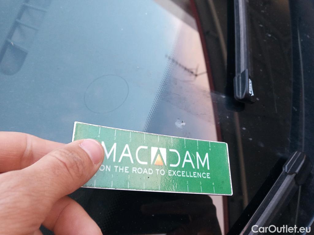  Renault  Zoe RENAULT  / 2019 / 5P / berlina con portón Intens 100 kW R135 Batería 50kWh #1