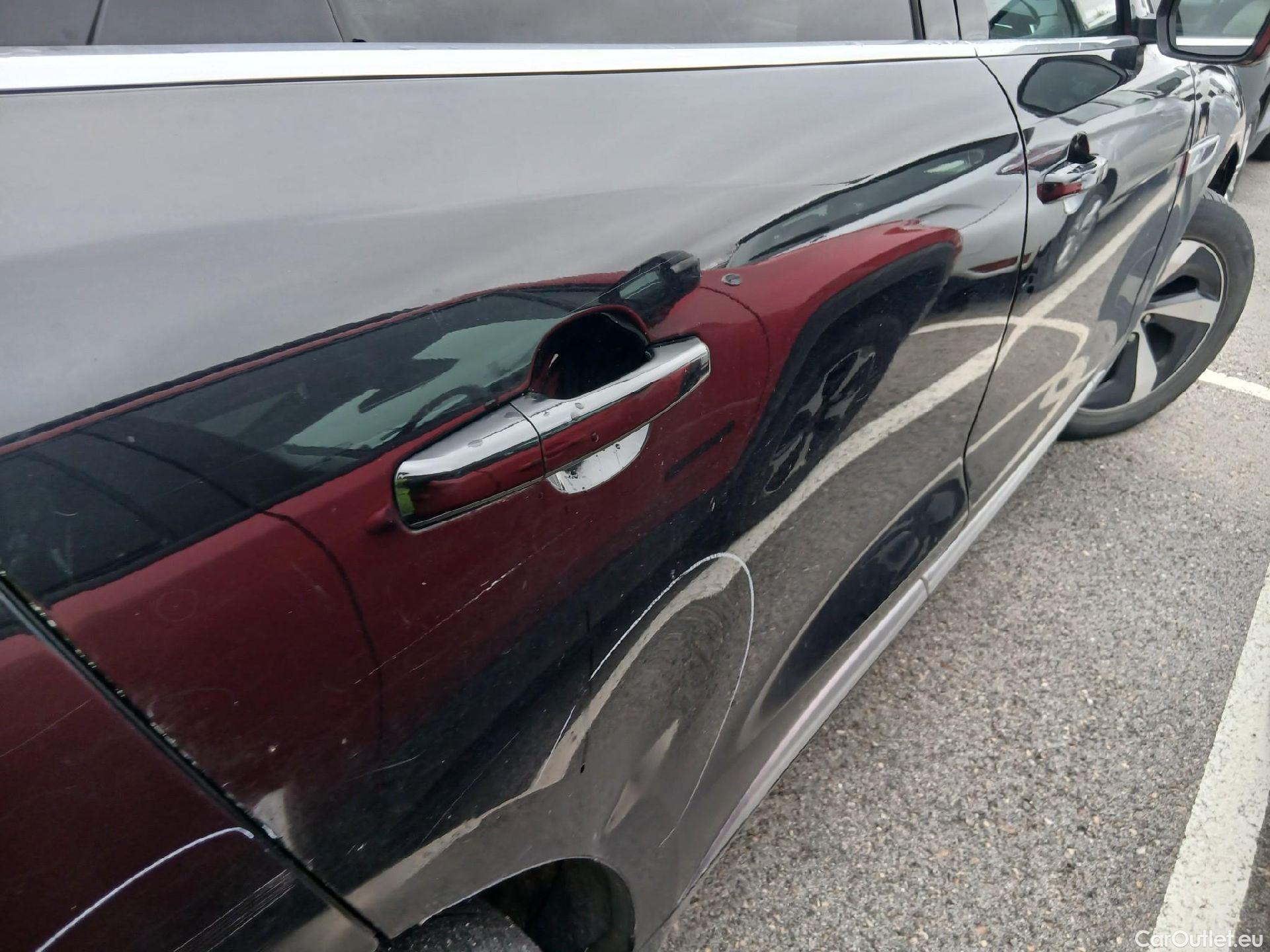  Jaguar  F-PACE JAGUAR  / 2020 / 5P / todoterreno 2.0D I4 204PS AWD Auto MHEV Standard S #40