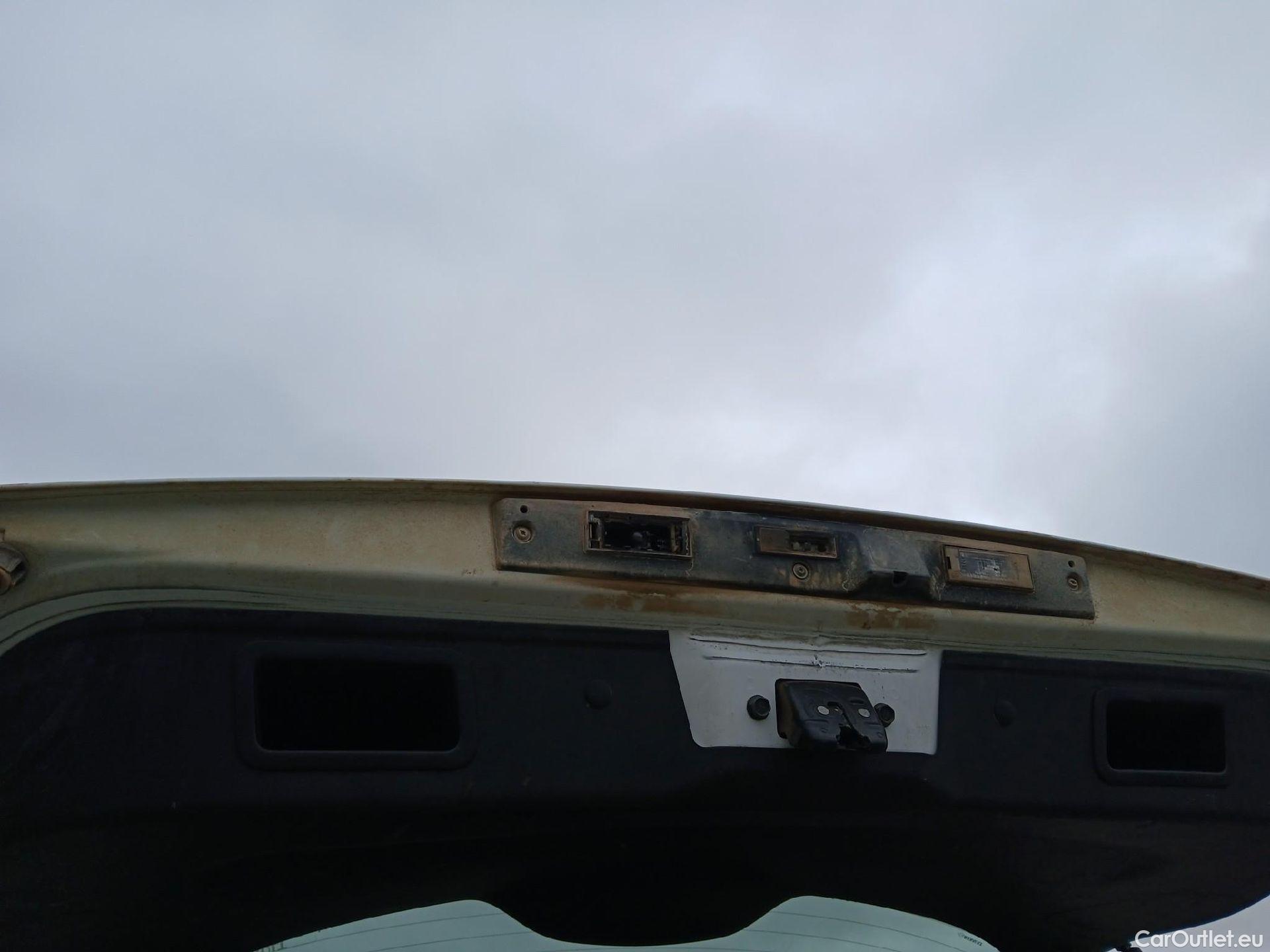  Renault  Kadjar RENAULT  5p 1G berlina con portón Tech Road Energy dCi 96kW (130CV) 4x4 #17