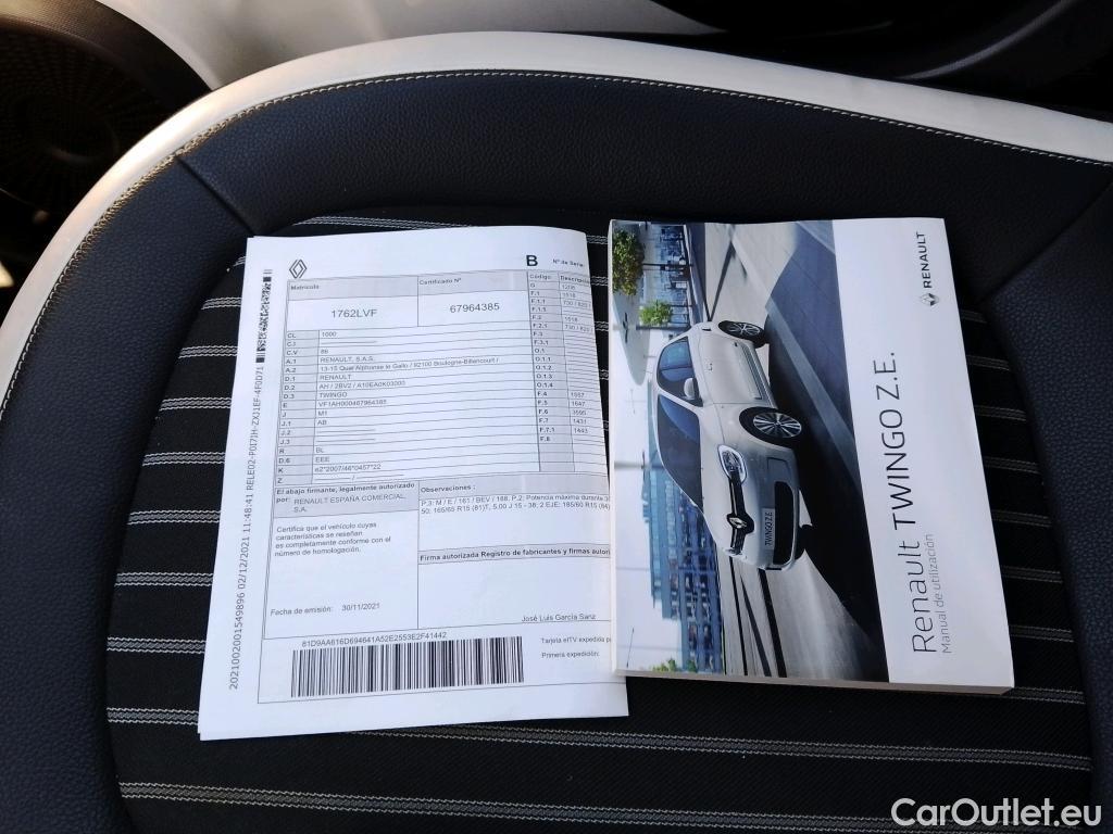  Renault  Twingo RENAULT  / 2019 / 5P / berlina con portón Zen 60 kW R80 batería 20kWh #18