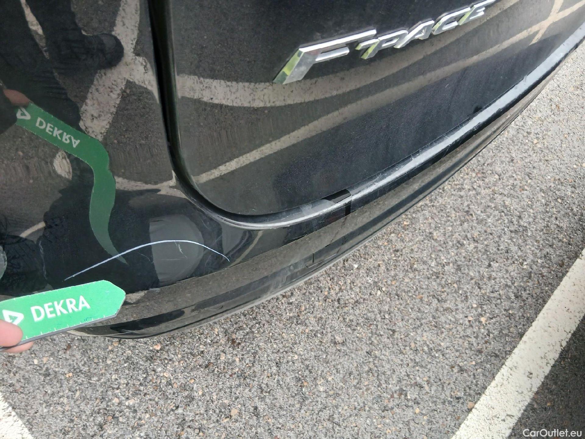  Jaguar  F-PACE JAGUAR  / 2020 / 5P / todoterreno 2.0D I4 204PS AWD Auto MHEV Standard S #29