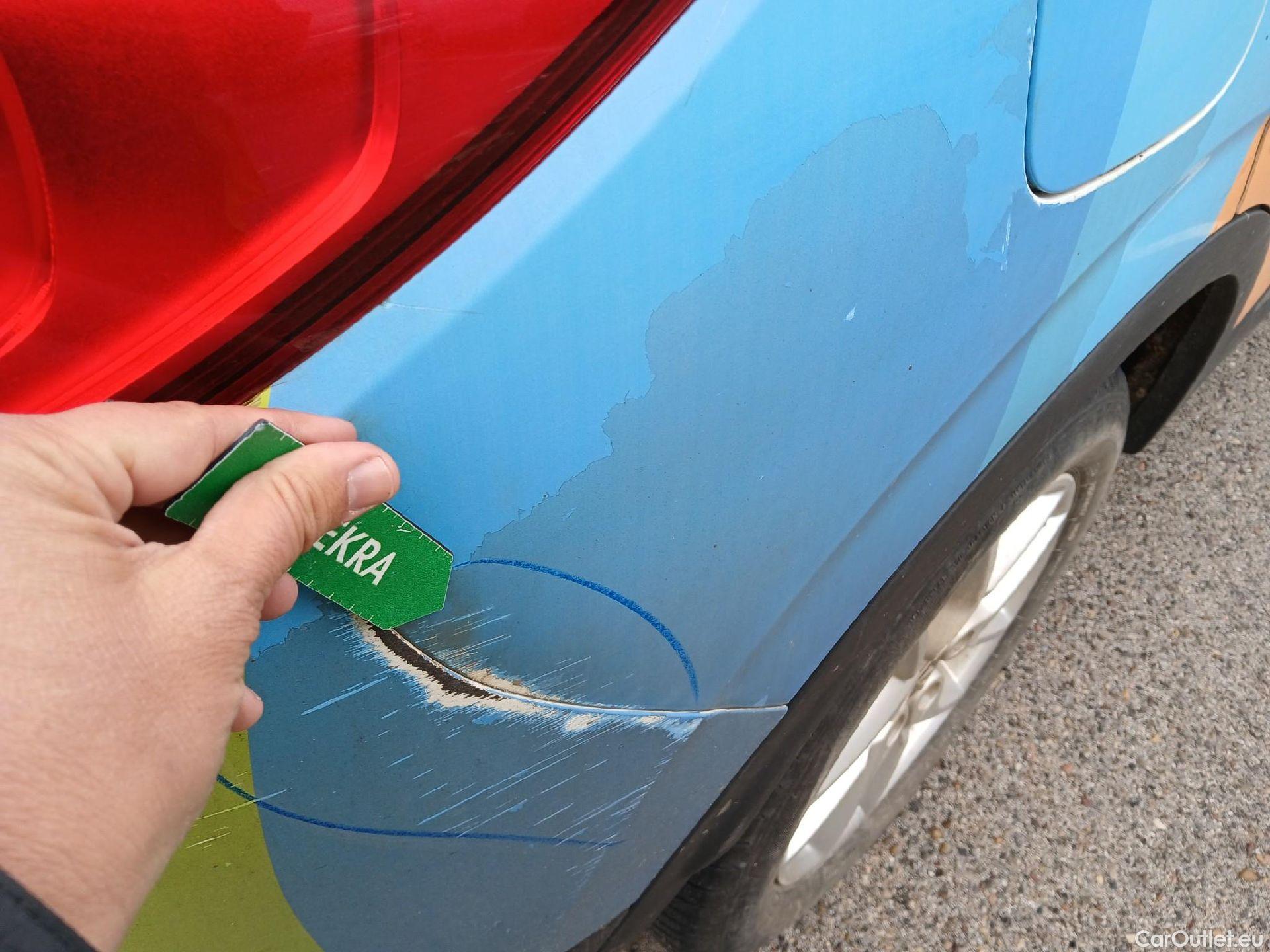  Renault  Kadjar RENAULT  5p 1G berlina con portón Tech Road Energy dCi 96kW (130CV) 4x4 #40