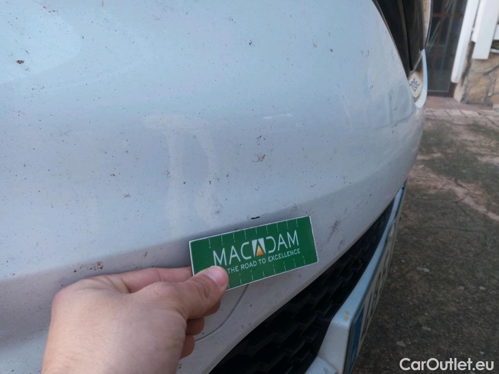  Renault  Zoe RENAULT  / 2019 / 5P / berlina con portón Intens 100 kW R135 Batería 50kWh #19