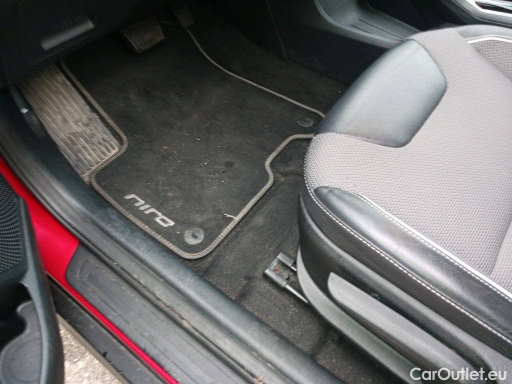  KIA  Niro KIA e- / 2016 / 5P / crossover e- 150kW (204CV) Drive (Long Range) #35