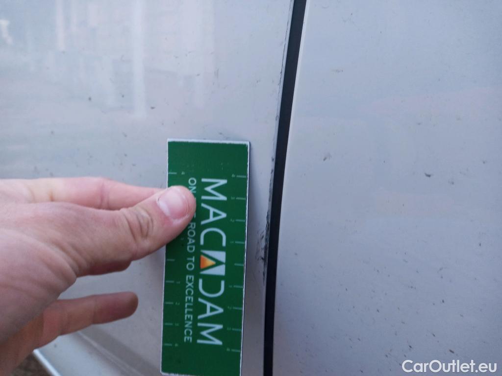  Renault  Zoe RENAULT  / 2019 / 5P / berlina con portón Intens 100 kW R135 Batería 50kWh #5