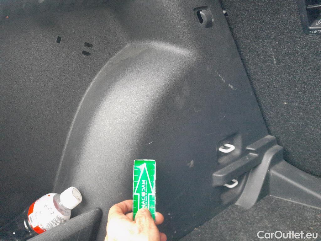  Skoda  Fabia SKODA  / 2021 / 5P / berlina con portón 1.0 TSI 70KW (95CV) Emotion (AC) #10