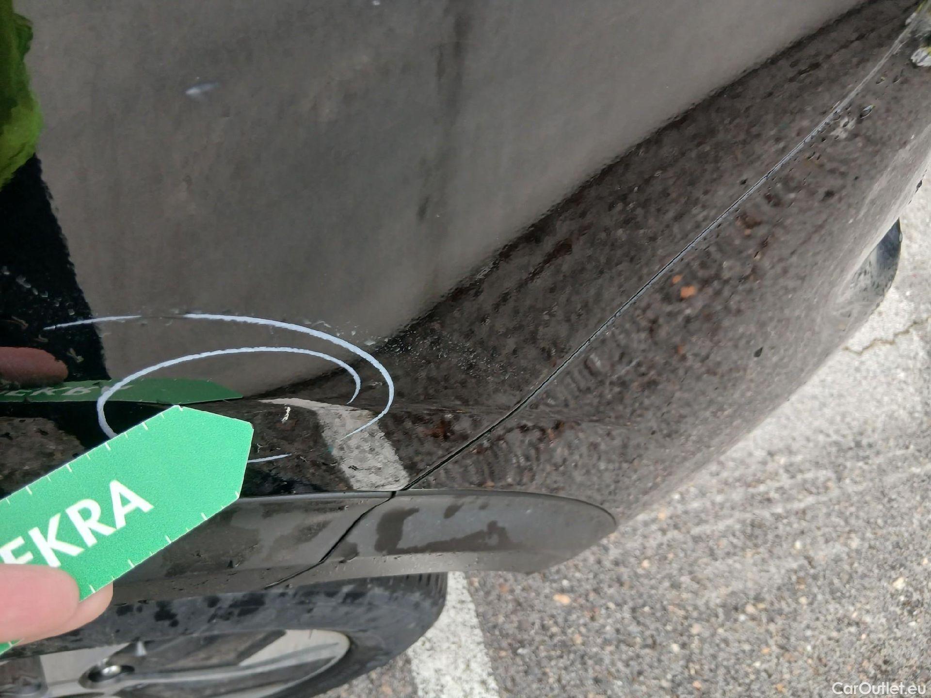  KIA  Niro KIA e- / 2016 / 5P / crossover e- 150kW (204CV) Drive (Long Range) #20