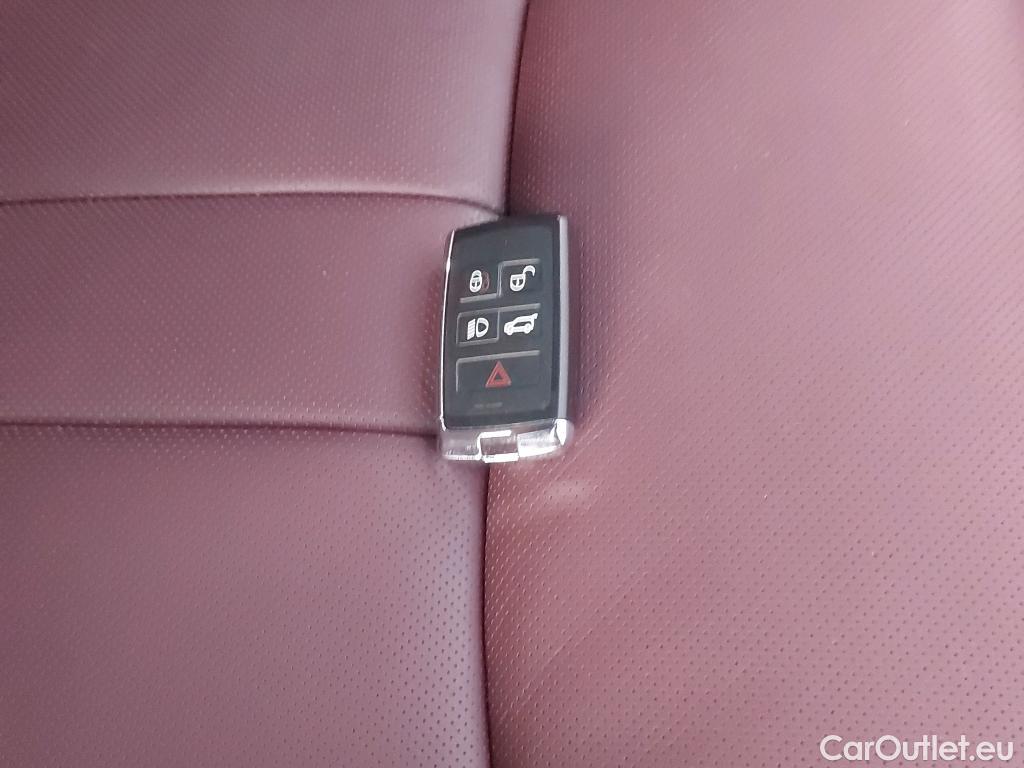  Land Rover  Discovery LAND ROVER Range Rover Sport / 2022 / 5P / todoterreno 3.0 I6 PHEV 460 PS AWD Auto Dynamic SE  #1