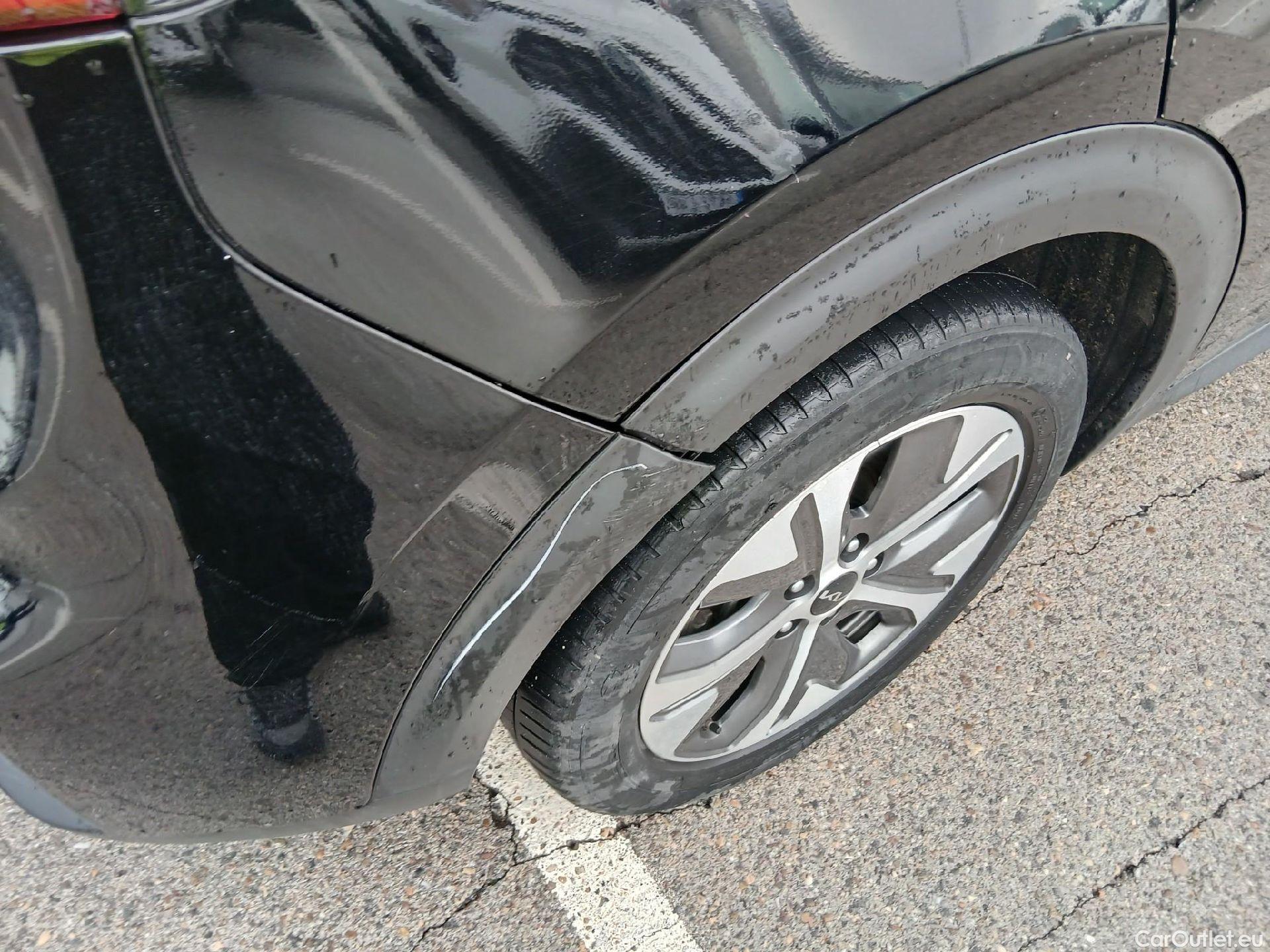  KIA  Niro KIA e- / 2016 / 5P / crossover e- 150kW (204CV) Drive (Long Range) #25