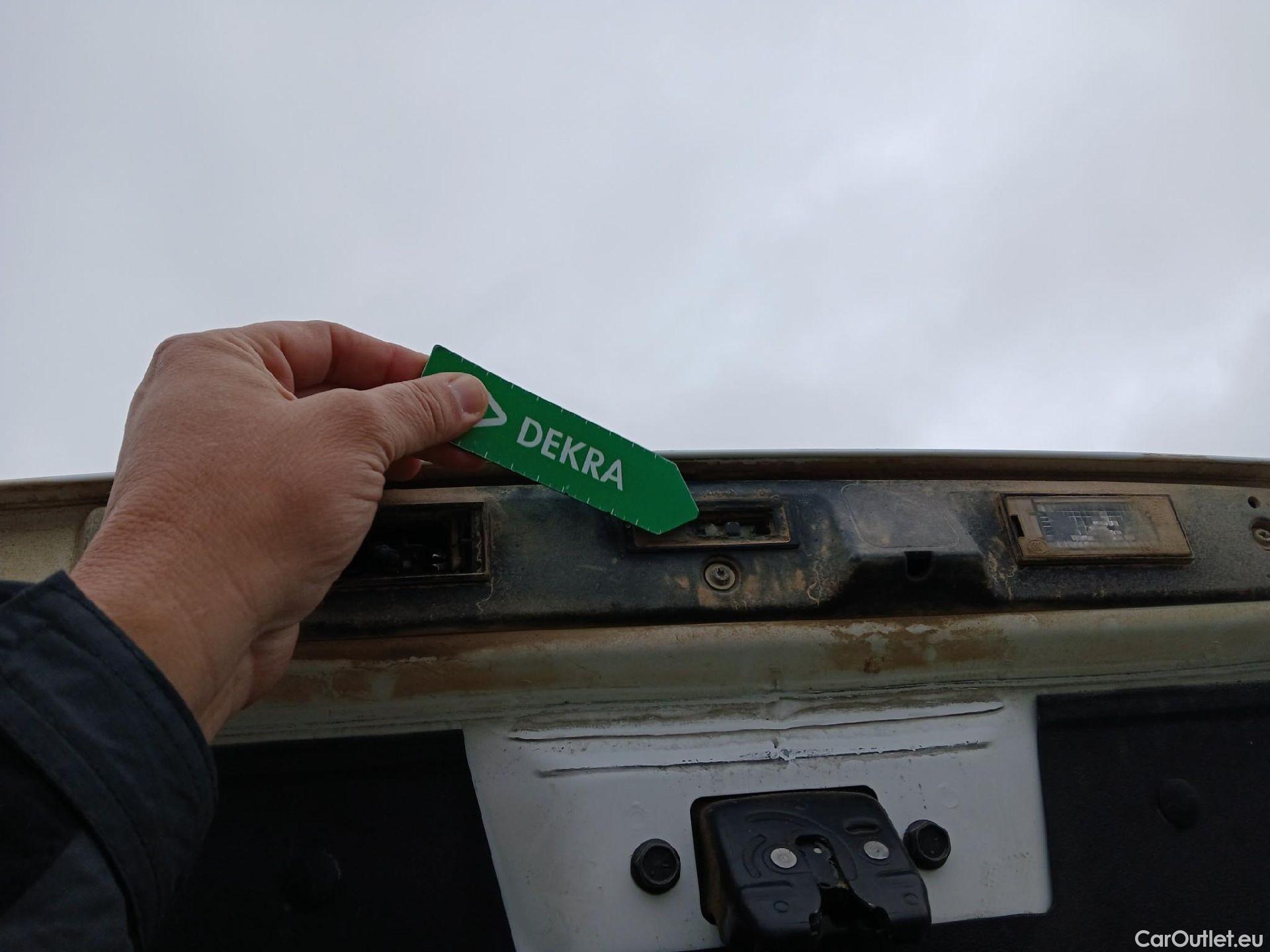  Renault  Kadjar RENAULT  5p 1G berlina con portón Tech Road Energy dCi 96kW (130CV) 4x4 #19