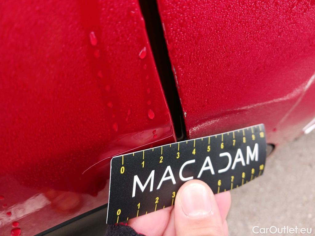  KIA  Niro KIA e- / 2016 / 5P / crossover e- 150kW (204CV) Drive (Long Range) #37