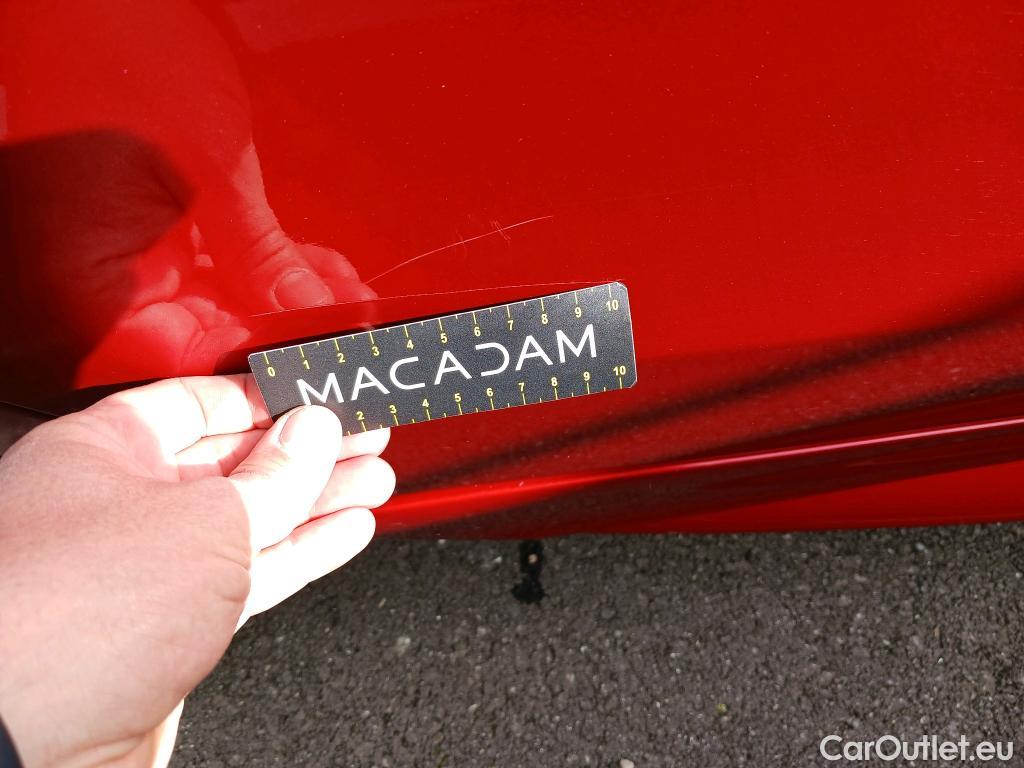  Mercedes  C-Klasse MERCEDES-BENZ Clase C / 2021 / 4P / sedán C 220 d #8