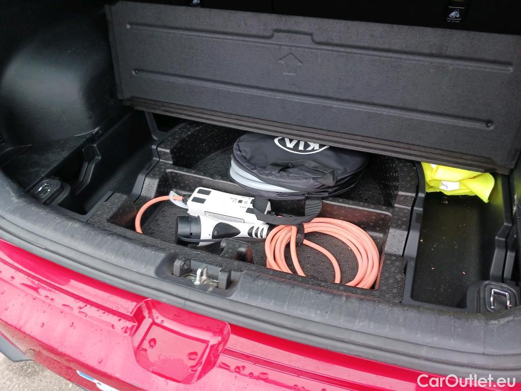  KIA  Niro KIA e- / 2016 / 5P / crossover e- 150kW (204CV) Drive (Long Range) #7