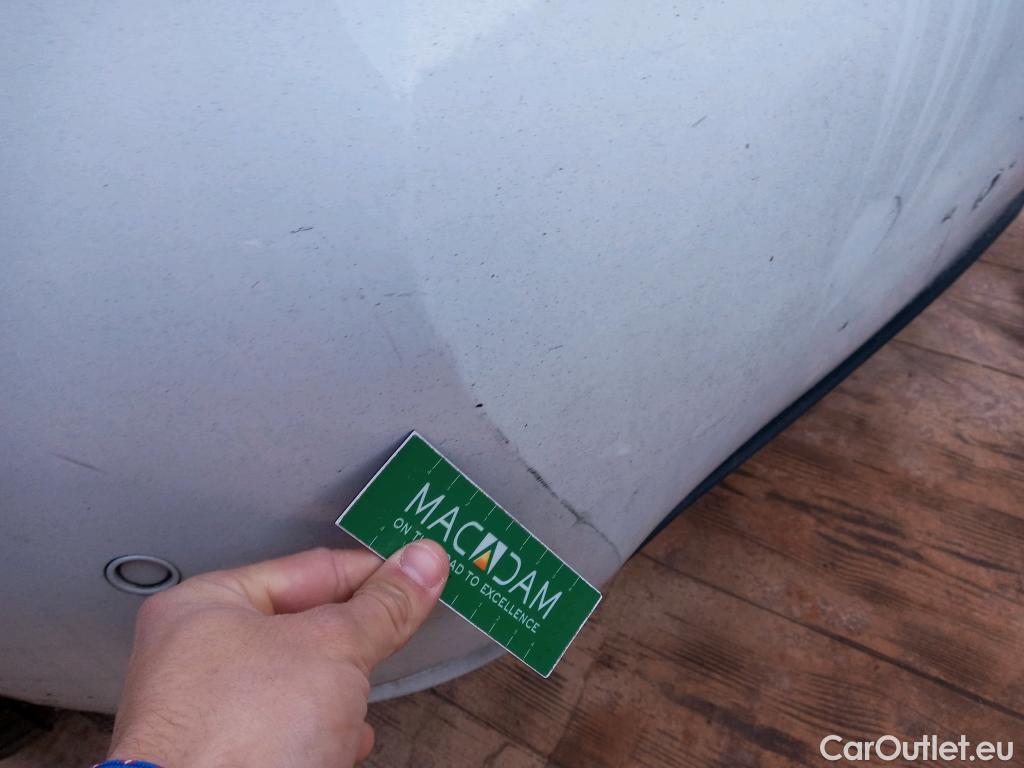  Renault  Zoe RENAULT  / 2019 / 5P / berlina con portón Intens 100 kW R135 Batería 50kWh #9