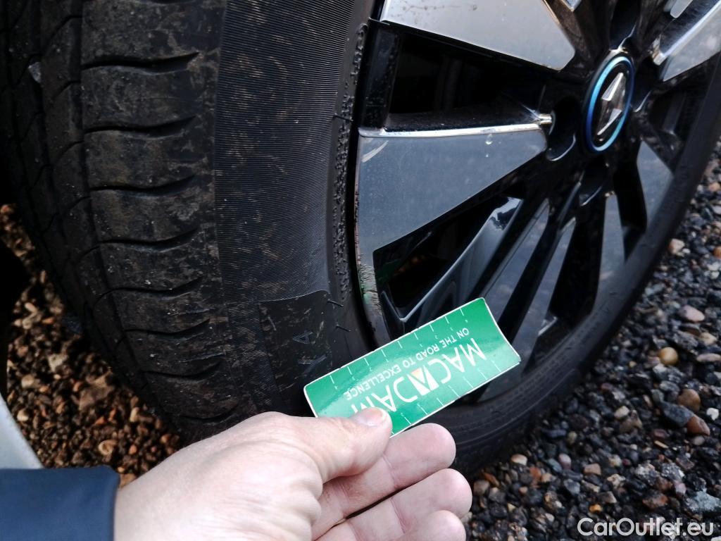  Renault  Twingo RENAULT  / 2019 / 5P / berlina con portón Zen 60 kW R80 batería 20kWh #9