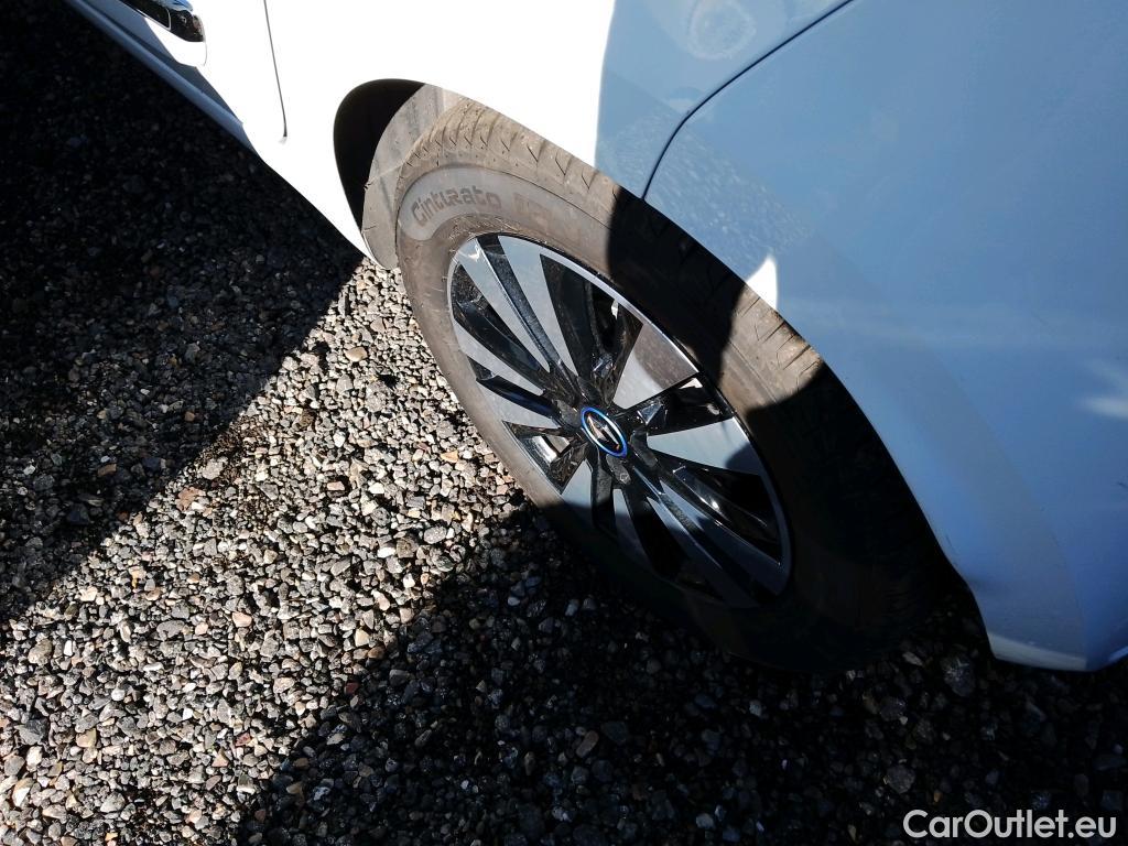  Renault  Twingo RENAULT  / 2019 / 5P / berlina con portón Zen 60 kW R80 batería 20kWh #6