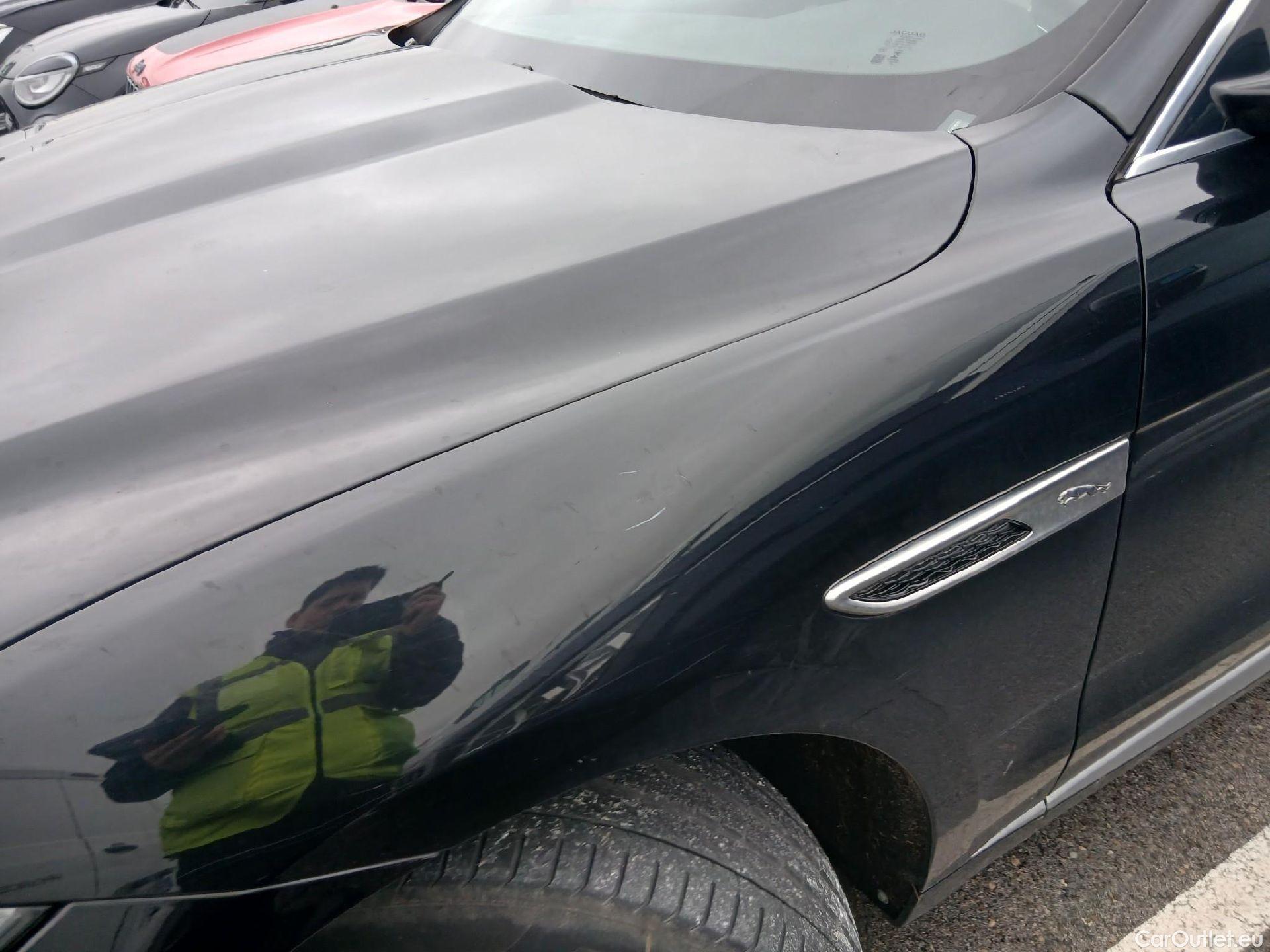  Jaguar  F-PACE JAGUAR  / 2020 / 5P / todoterreno 2.0D I4 204PS AWD Auto MHEV Standard S #13