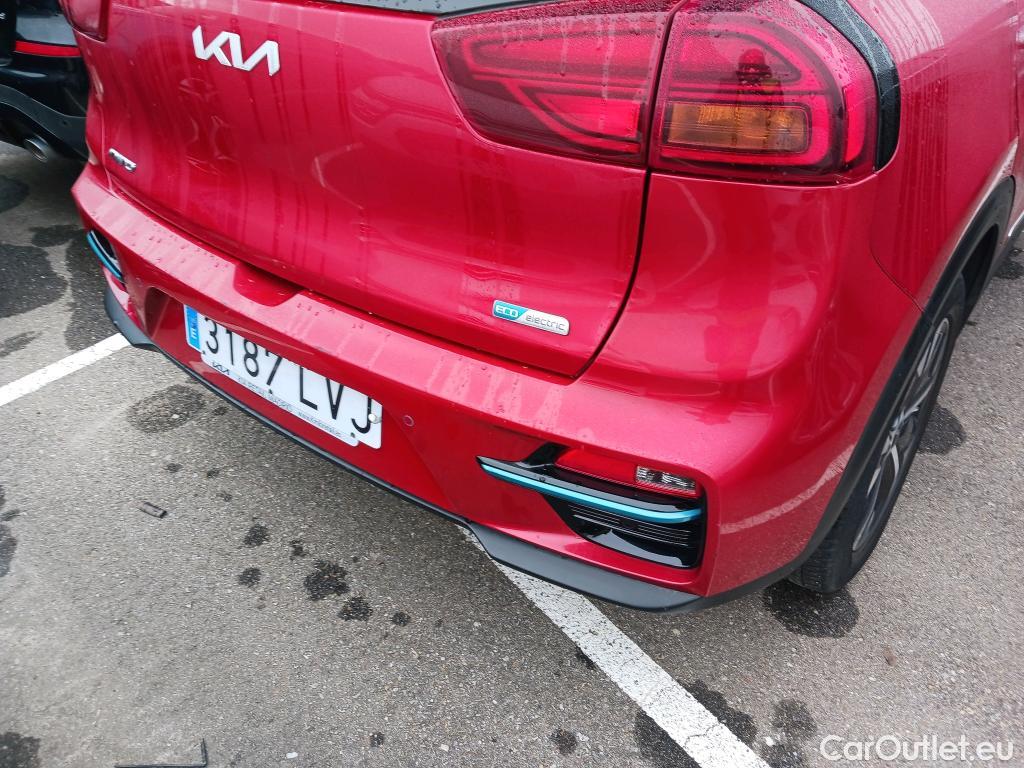  KIA  Niro KIA e- / 2016 / 5P / crossover e- 150kW (204CV) Drive (Long Range) #19