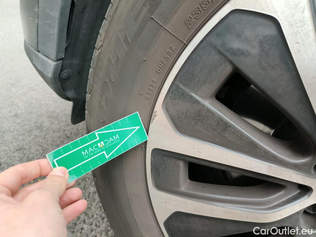  Mercedes  GLC MERCEDES-BENZ  / 2022 / 5P / todoterreno  220 d 4MATIC  #39