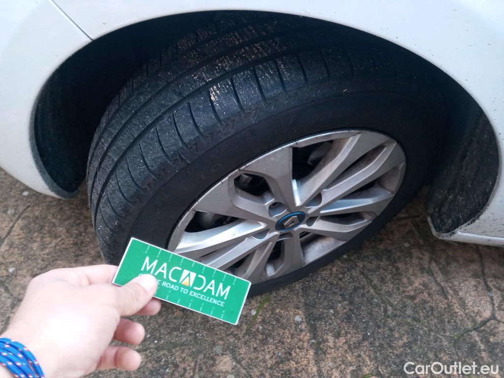  Renault  Zoe RENAULT  / 2019 / 5P / berlina con portón Intens 100 kW R135 Batería 50kWh #18