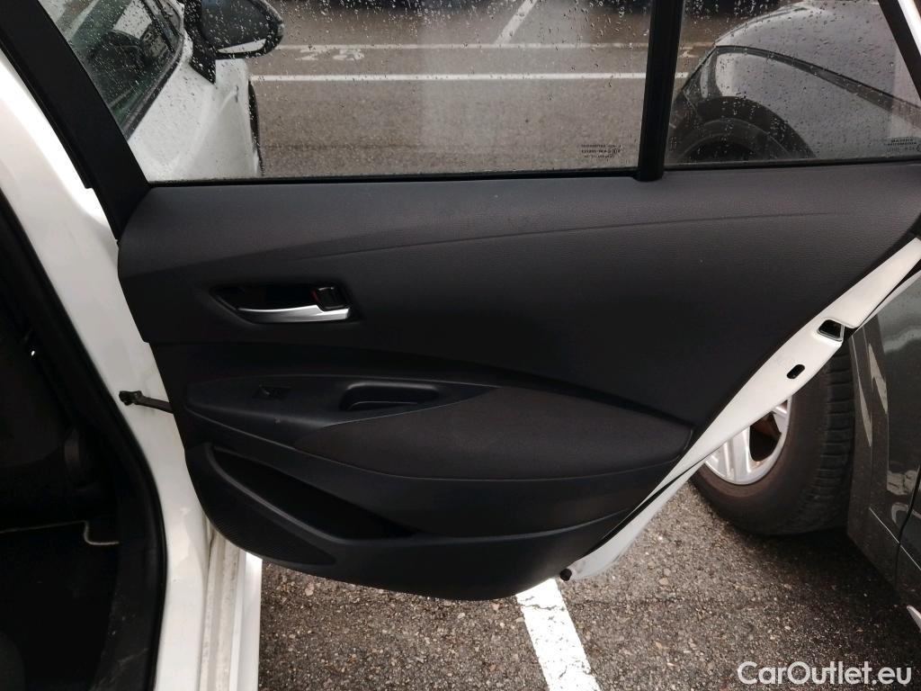  Toyota  Corolla TOYOTA  / 2019 / 5P / familiar 1.8 125H ACTIVE TECH E-CVT TOU SPORT #12