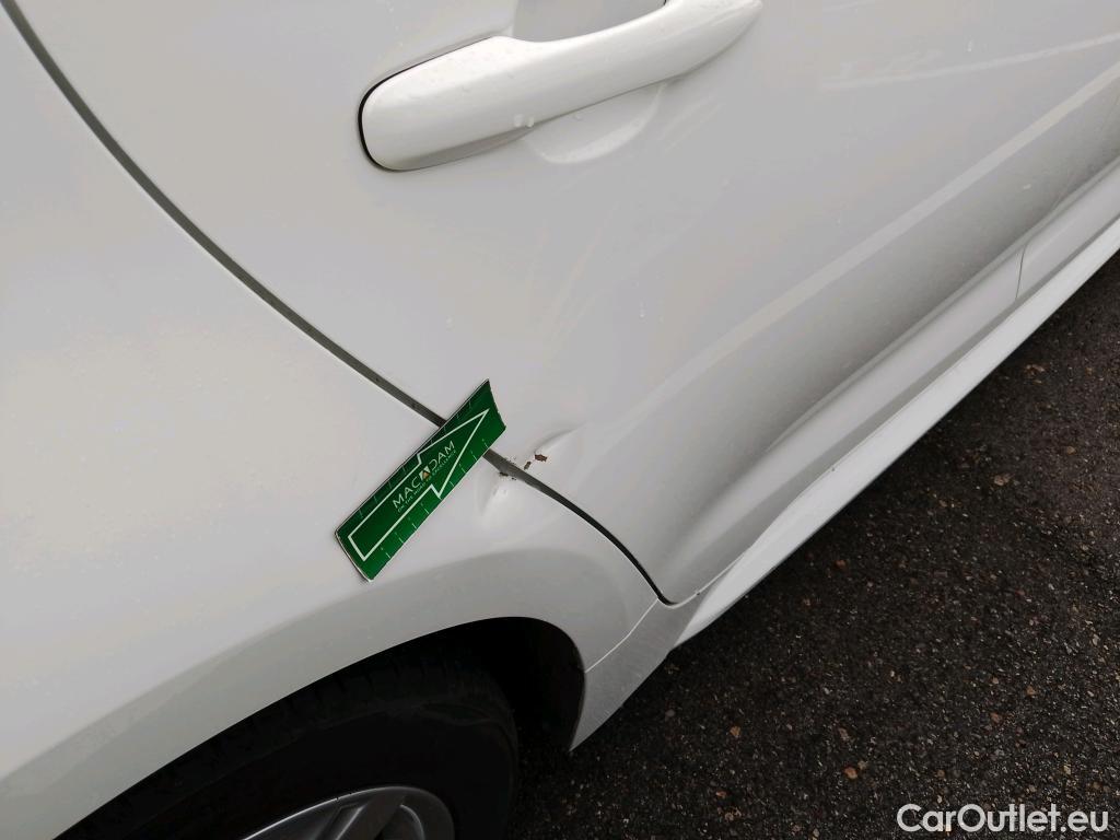  Toyota  Corolla TOYOTA  / 2019 / 5P / familiar 1.8 125H ACTIVE TECH E-CVT TOU SPORT #3