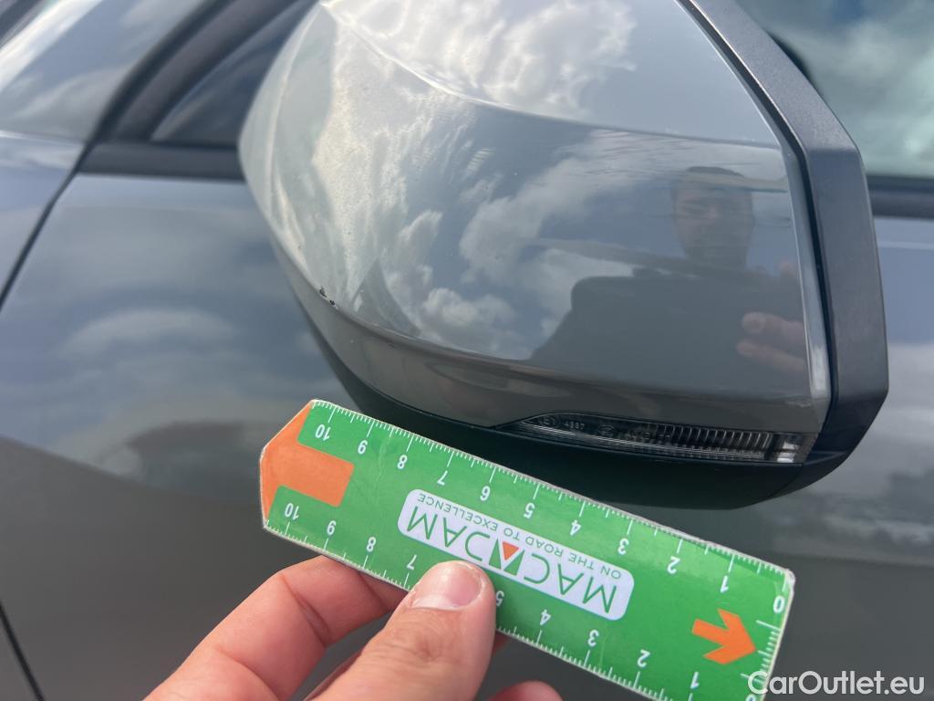  Audi  Q2 AUDI  / 2016 / 5P / todoterreno Design 30 TFSI 85kW (116CV) #20