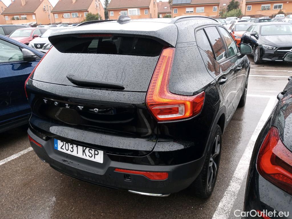  Volvo  XC 40 VOLVO XC40 / 2017 / 5P / todoterreno 2.0 D4 AWD R-Design Auto #25