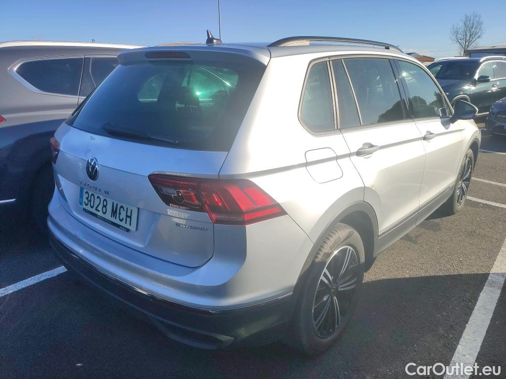  Volkswagen  Tiguan VOLKSWAGEN  / 2020 / 5P / todoterreno Life 1.4 TSI eHybrid 180kW (245CV) DSG #29