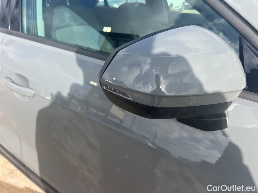  Audi  Q2 AUDI  / 2016 / 5P / todoterreno Design 30 TFSI 85kW (116CV) #21