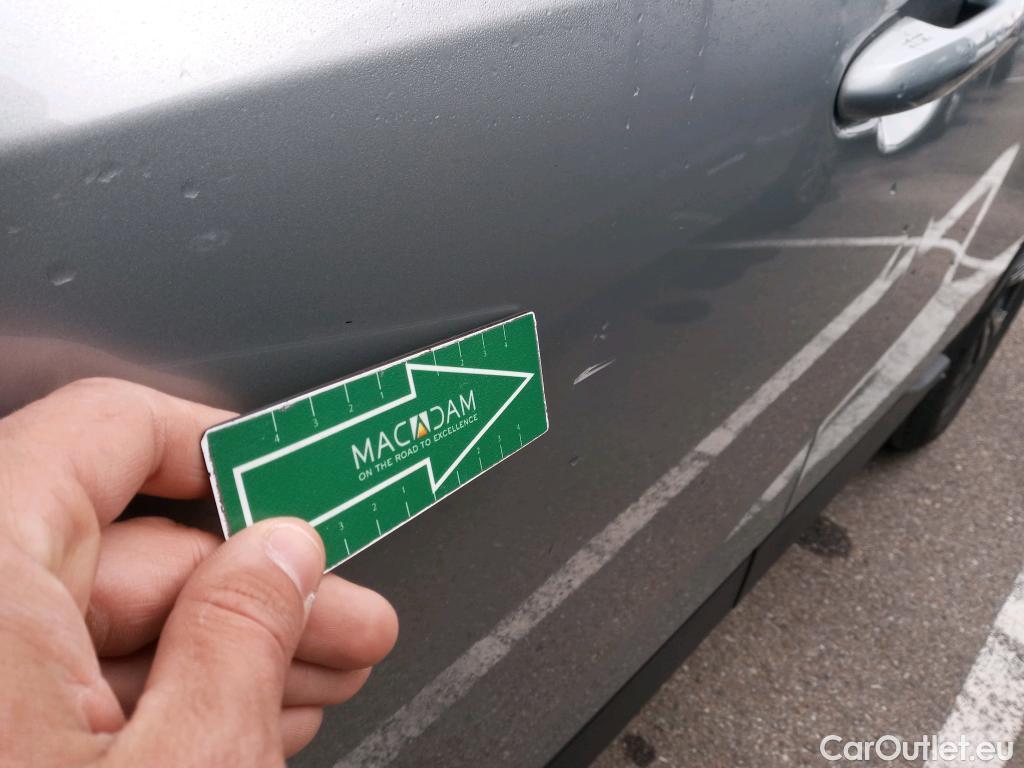  Toyota  RAV4 TOYOTA  / 2018 / 5P / todoterreno 2.5l 220H Advance #1