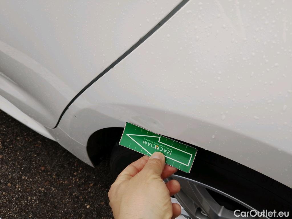  Toyota  Corolla TOYOTA  / 2019 / 5P / familiar 1.8 125H ACTIVE TECH E-CVT TOU SPORT #21