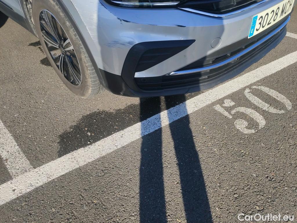  Volkswagen  Tiguan VOLKSWAGEN  / 2020 / 5P / todoterreno Life 1.4 TSI eHybrid 180kW (245CV) DSG #25