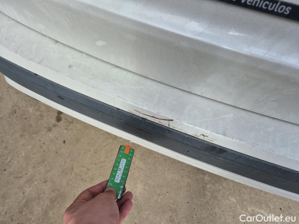  Bmw  X1 BMW  / 2019 / 5P / todoterreno sDrive16d Business #26