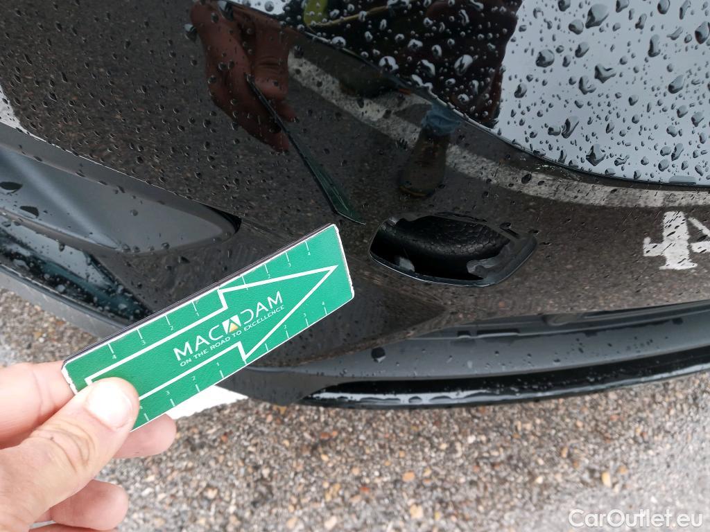  Volvo  XC 40 VOLVO XC40 / 2017 / 5P / todoterreno 2.0 D4 AWD R-Design Auto #7